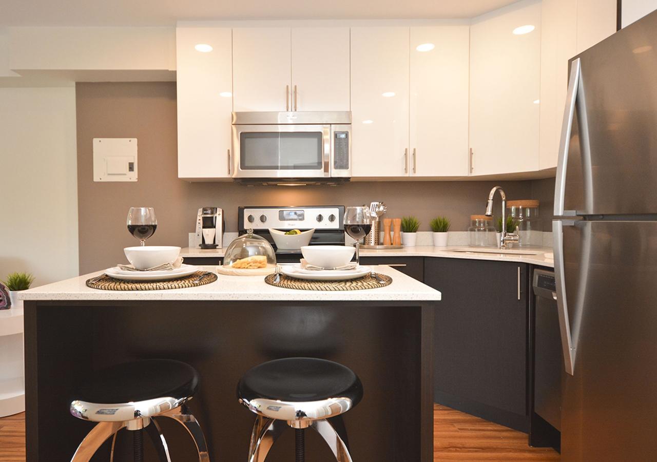 Liv Extended Stay Оттава Экстерьер фото