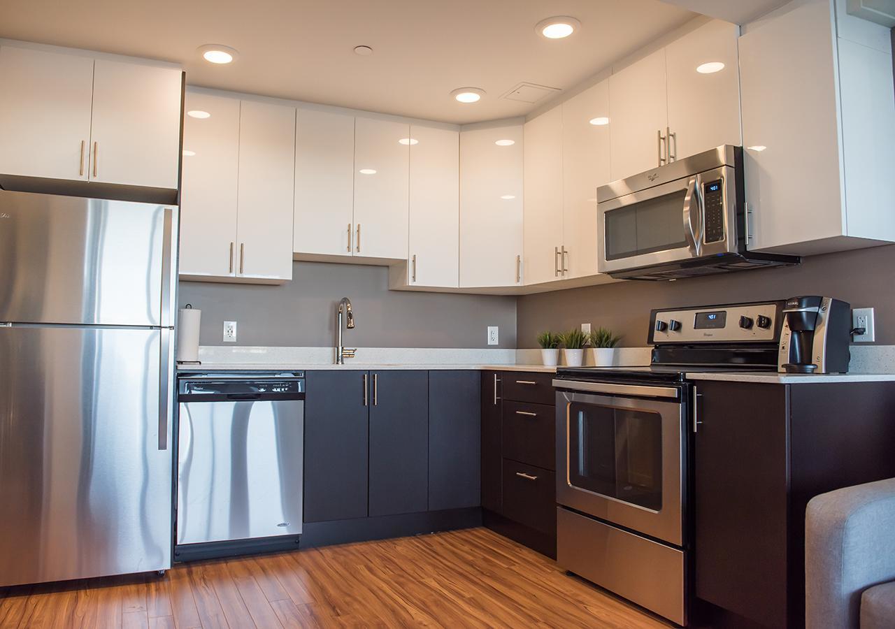 Liv Extended Stay Оттава Экстерьер фото