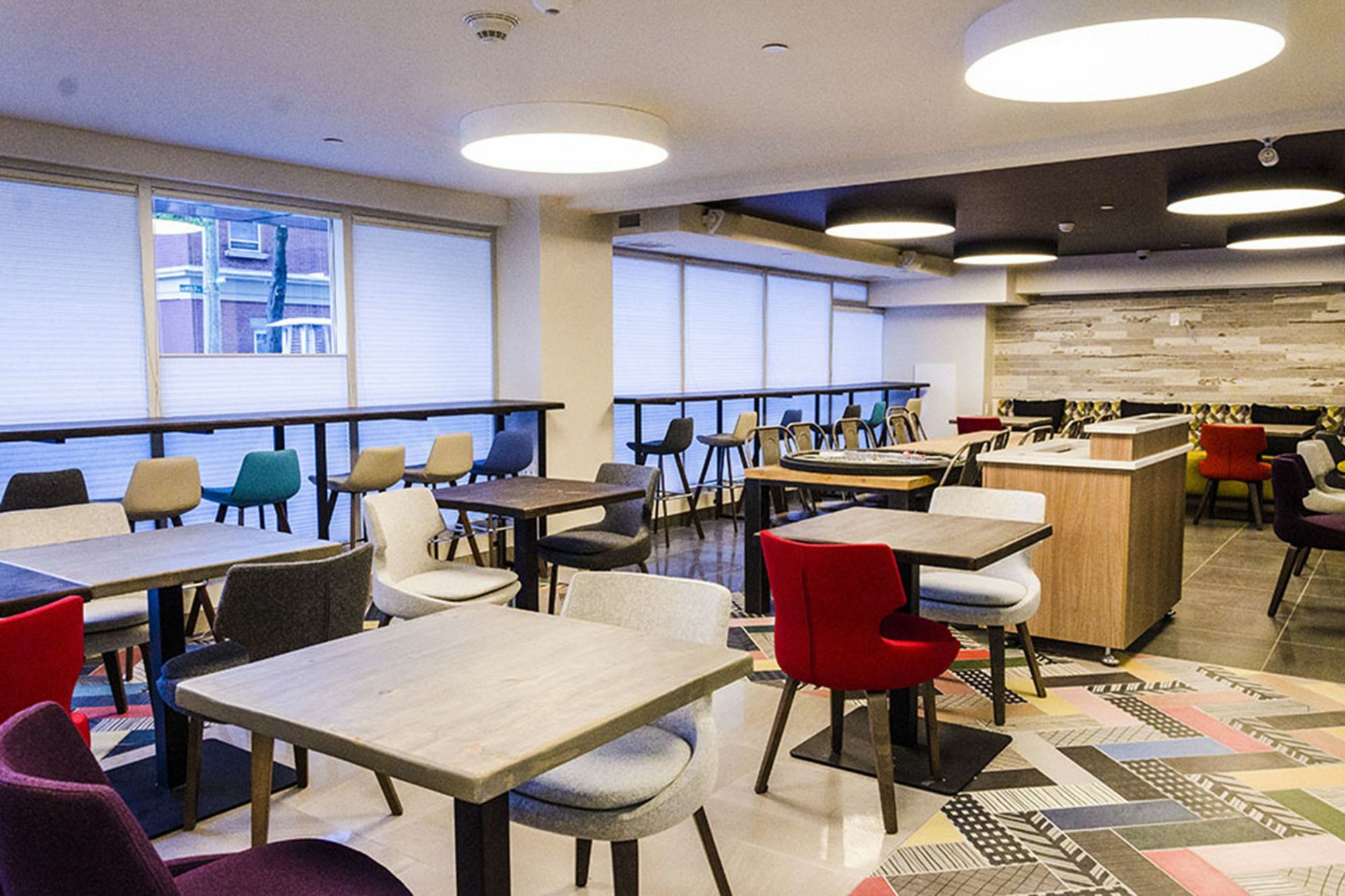 Liv Extended Stay Оттава Экстерьер фото